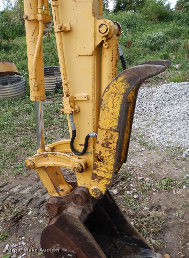 image for item DY9841 1999 Komatsu PC45R-8 mini excavator