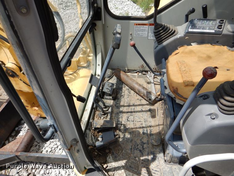 image for item DY9841 1999 Komatsu PC45R-8 mini excavator