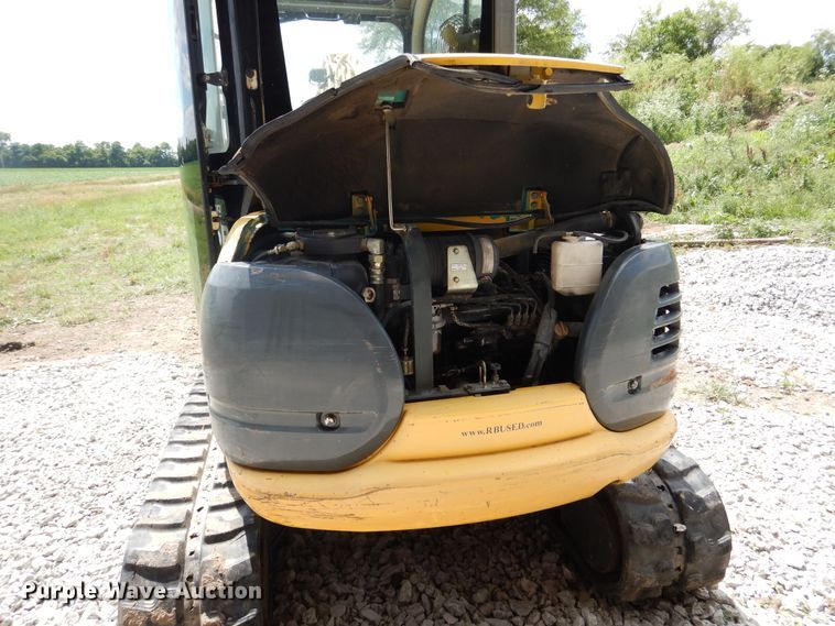 image for item DY9841 1999 Komatsu PC45R-8 mini excavator