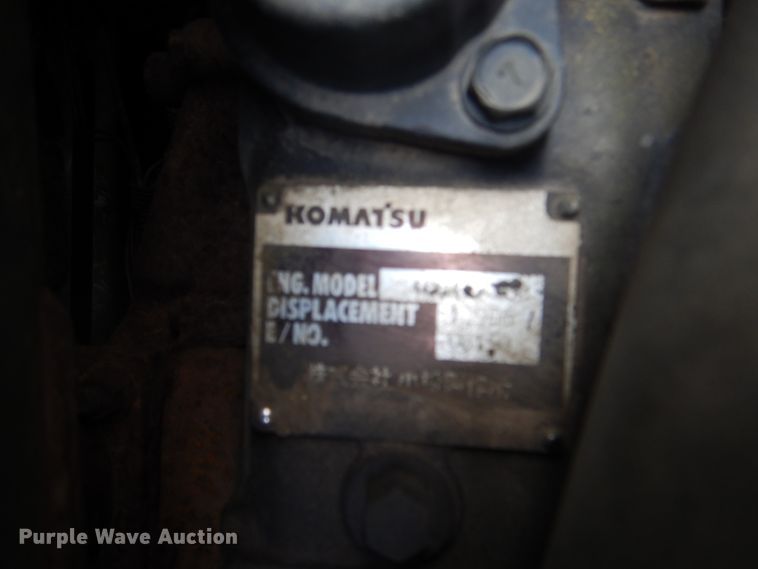 image for item DY9841 1999 Komatsu PC45R-8 mini excavator
