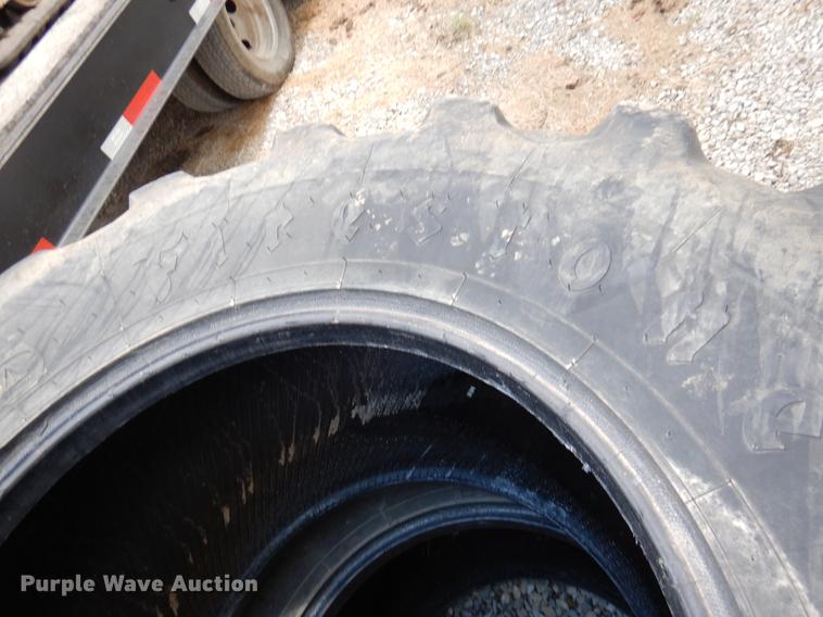image for item DY9844 (4) Firestone tires