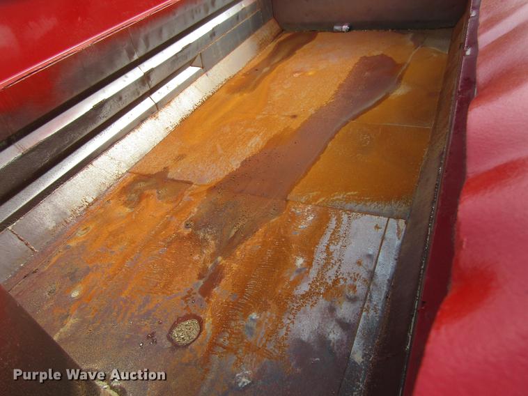 image for item EU9679 1996 Mack RD688S dump truck