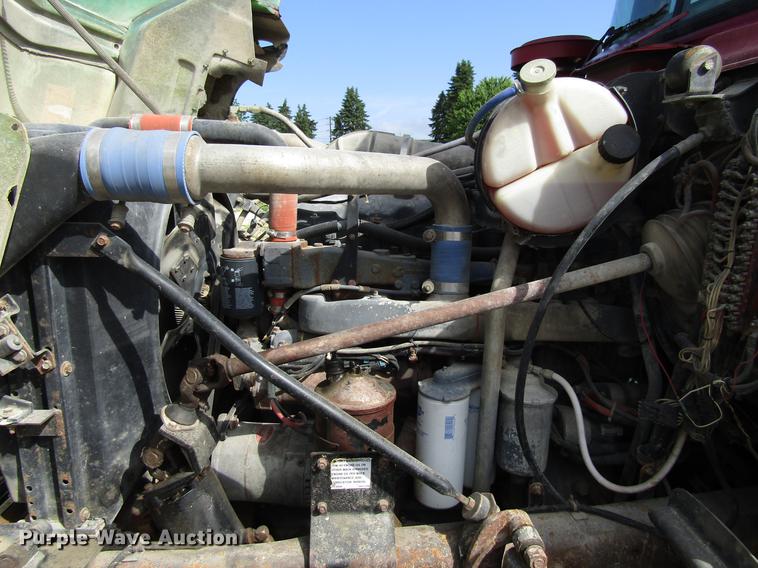 image for item EU9679 1996 Mack RD688S dump truck