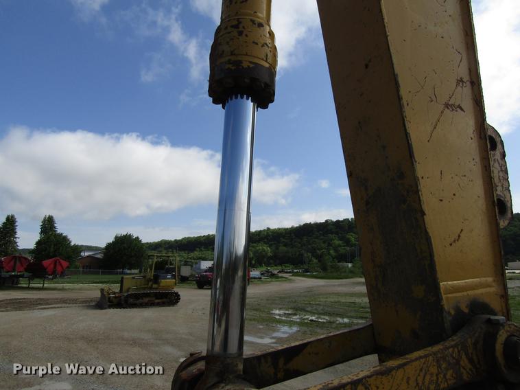 image for item EU9680 1994 Komatsu PC200-6 excavator