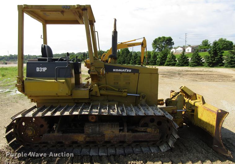 image for item EU9681 1985 Komatsu D31P-17 dozer