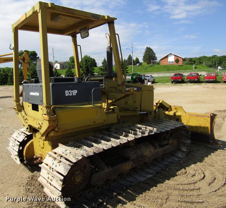 image for item EU9681 1985 Komatsu D31P-17 dozer