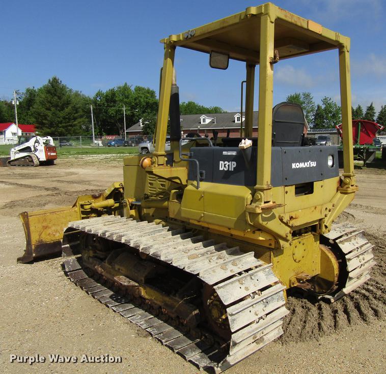 image for item EU9681 1985 Komatsu D31P-17 dozer