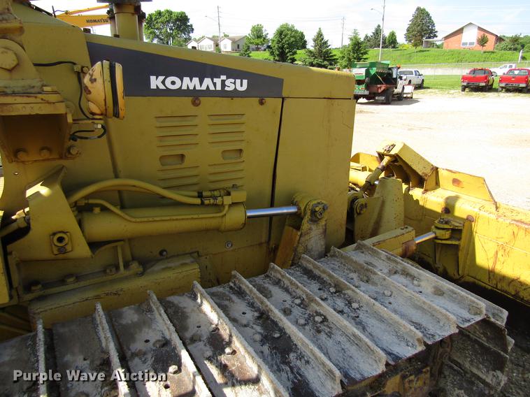 image for item EU9681 1985 Komatsu D31P-17 dozer
