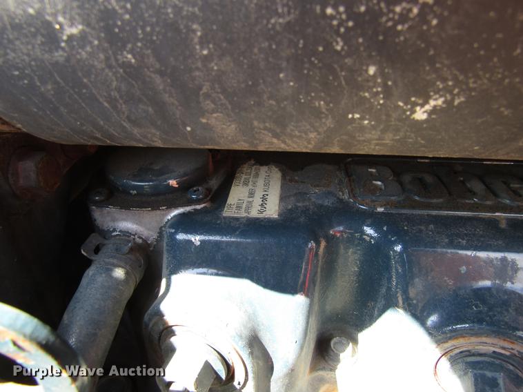 image for item EU9682 2005 Bobcat T300 skid steer