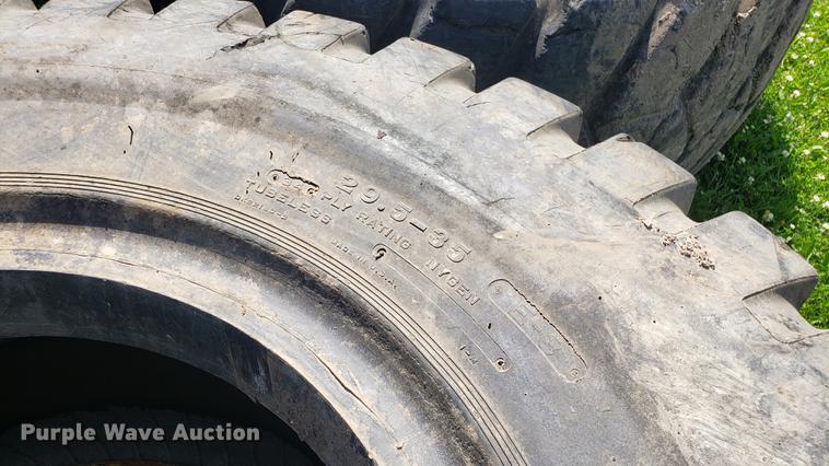 image for item EU9780 (2) 29.5-35 tires