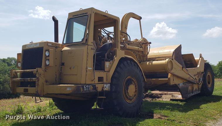 image for item EU9782 1987 Caterpillar 621E conventional scraper