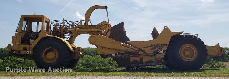 image for item EU9782 1987 Caterpillar 621E conventional scraper