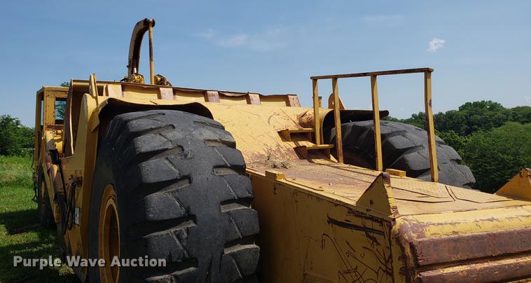 image for item EU9782 1987 Caterpillar 621E conventional scraper