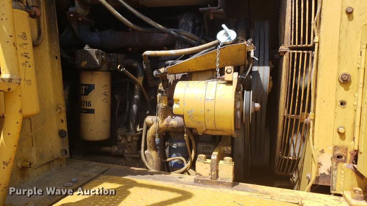 image for item EU9782 1987 Caterpillar 621E conventional scraper
