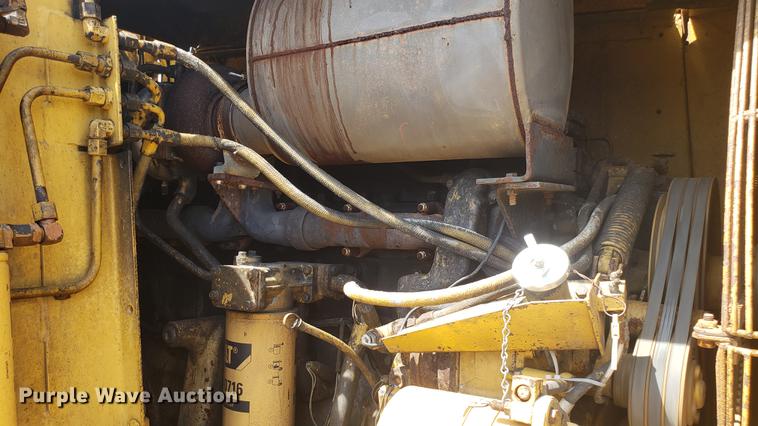 image for item EU9782 1987 Caterpillar 621E conventional scraper