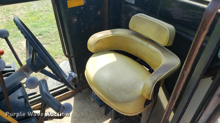 image for item EU9783 John Deere 670 motor grader