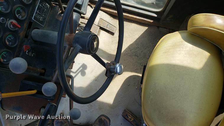 image for item EU9783 John Deere 670 motor grader