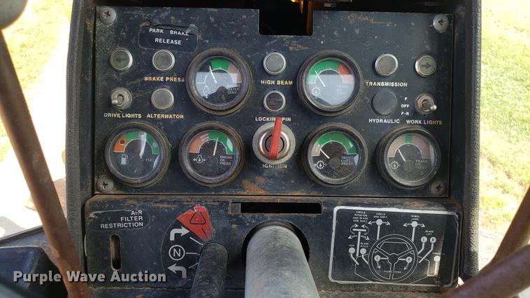 image for item EU9783 John Deere 670 motor grader