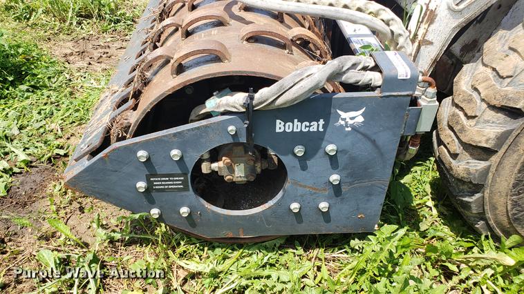 image for item EU9785 Bobcat vibratory skid steer compactor