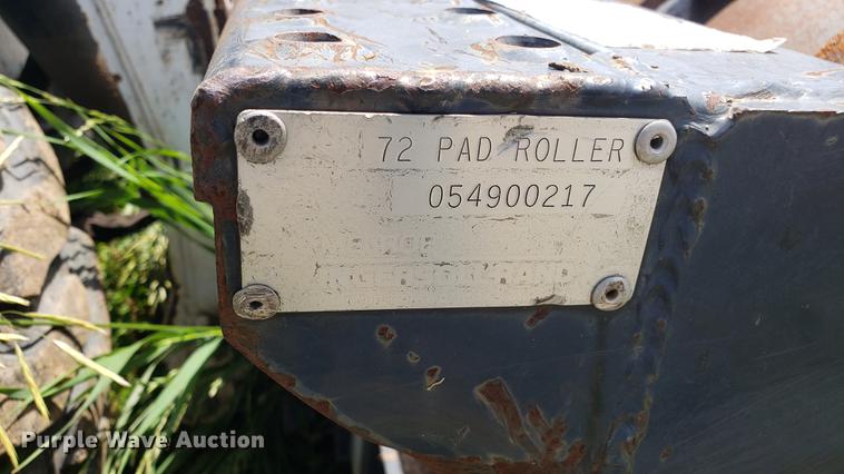 image for item EU9785 Bobcat vibratory skid steer compactor