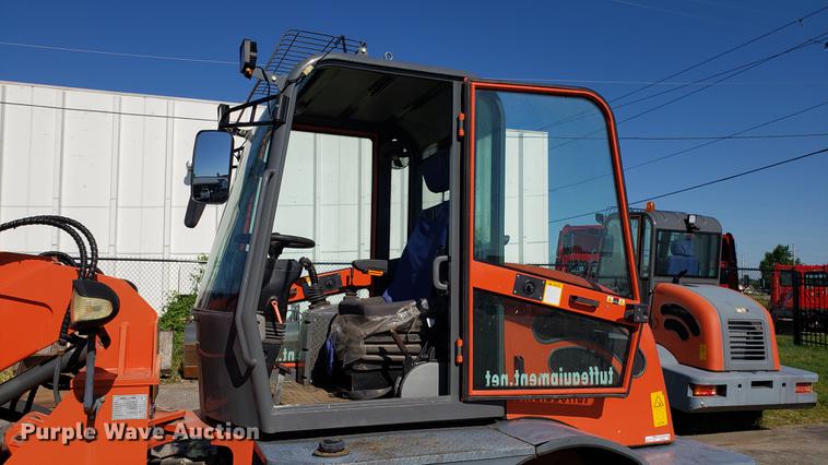 image for item EU9801 2017 Tuff TL1500 wheel loader