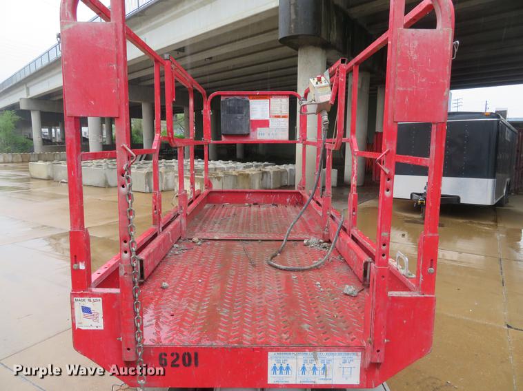 image for item EV9606 Mec 2647ES scissor lift
