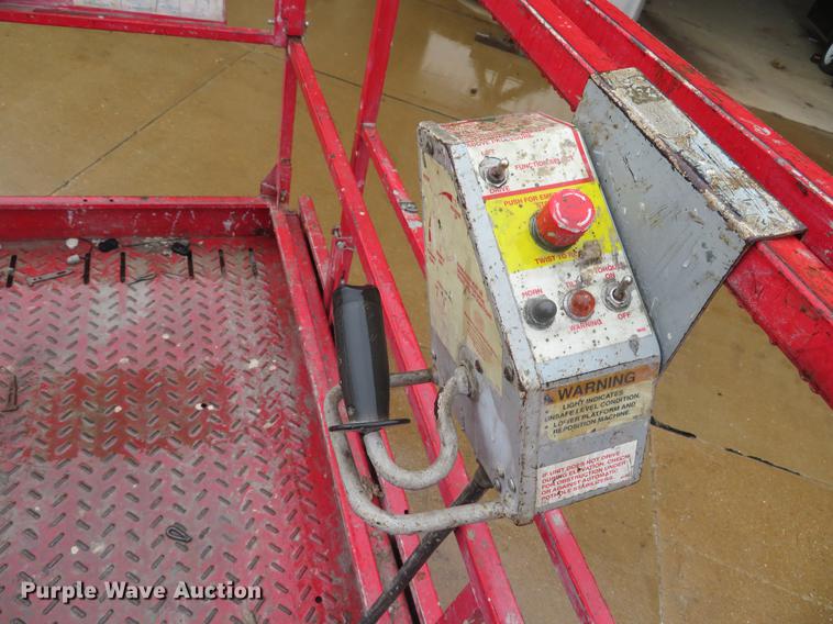 image for item EV9606 Mec 2647ES scissor lift