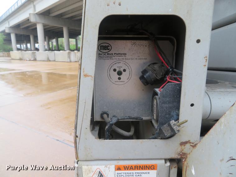 image for item EV9606 Mec 2647ES scissor lift