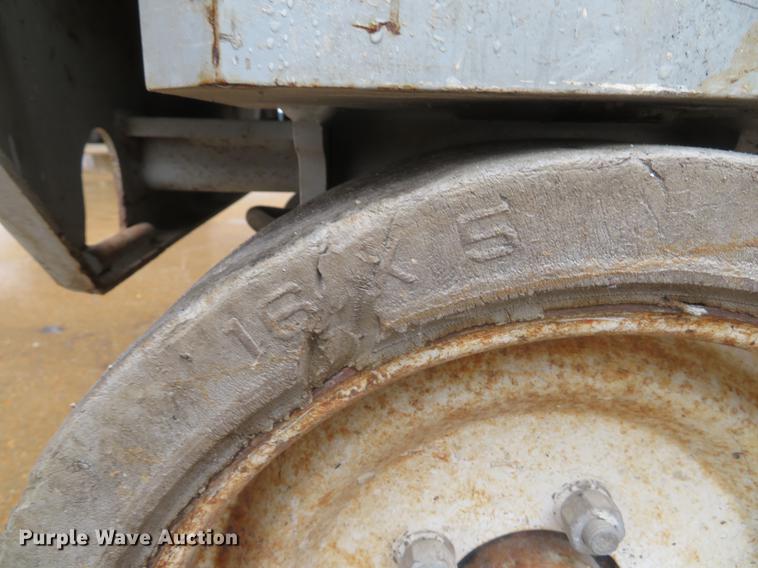 image for item EV9606 Mec 2647ES scissor lift