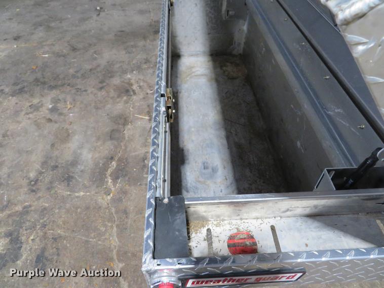 image for item EV9608 (2) cross bed toolboxes