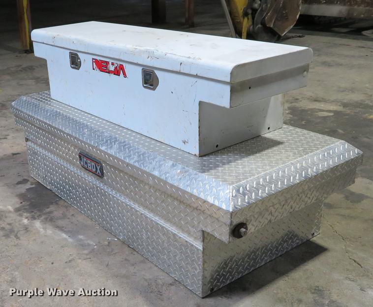 image for item EV9609 (2) cross bed toolboxes