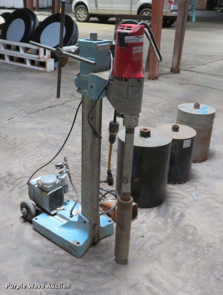 image for item EV9610 Milwaukee 4004 core drill