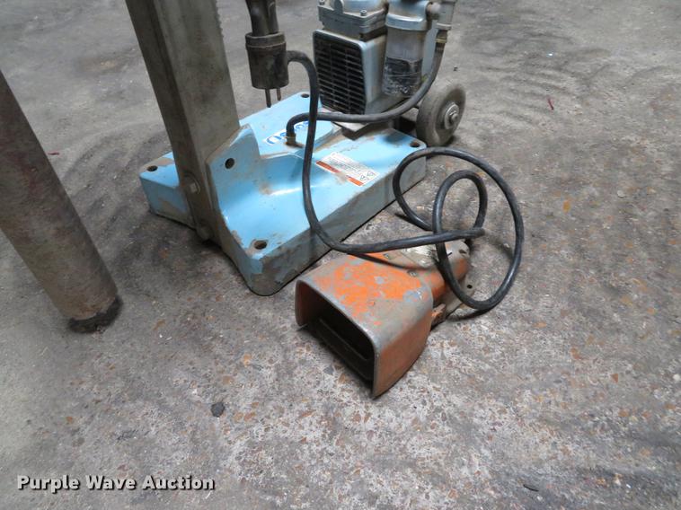 image for item EV9610 Milwaukee 4004 core drill