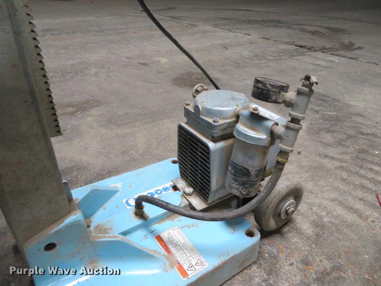 image for item EV9610 Milwaukee 4004 core drill