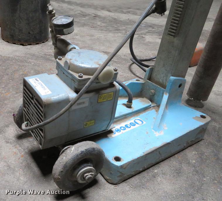 image for item EV9610 Milwaukee 4004 core drill