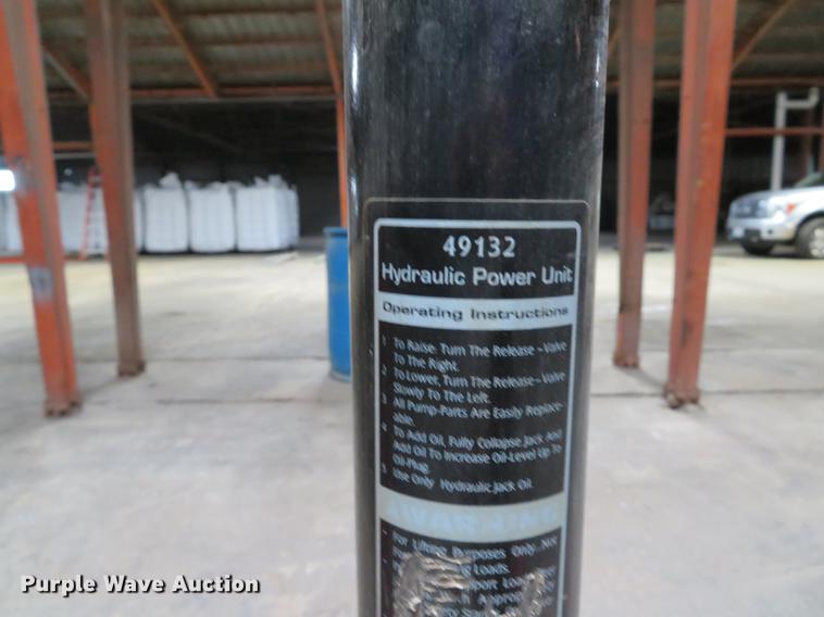 image for item EV9613 Tools