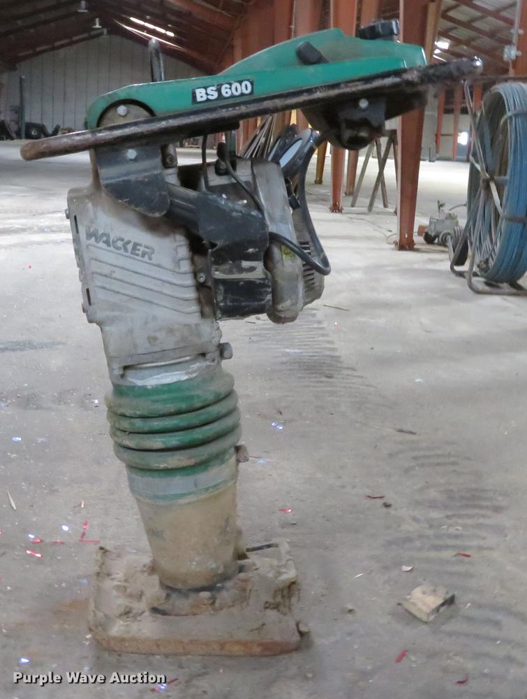 image for item EV9614 (2) Wacker plate compactors