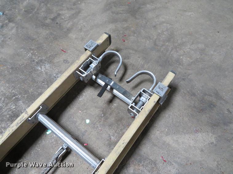 image for item EV9616 (3) extension ladders