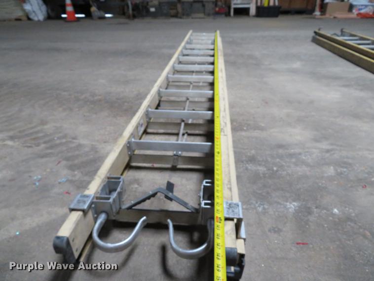 image for item EV9616 (3) extension ladders