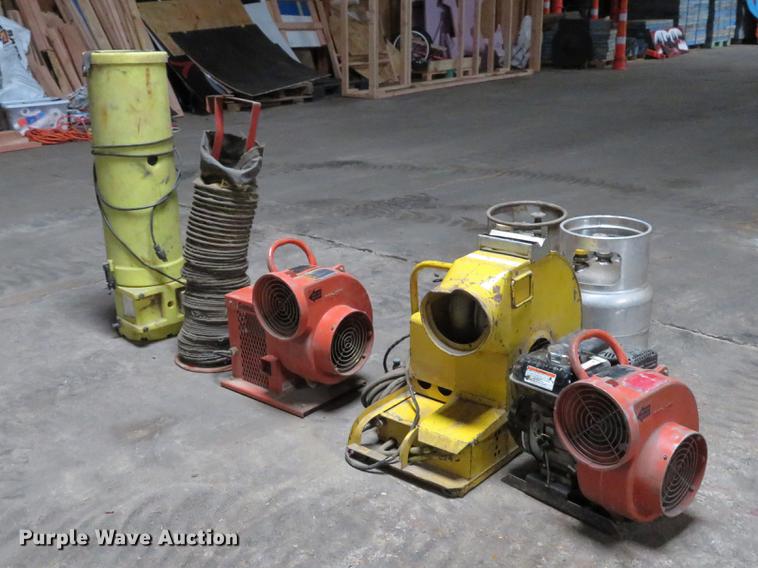 image for item EV9617 (4) ventilation fans