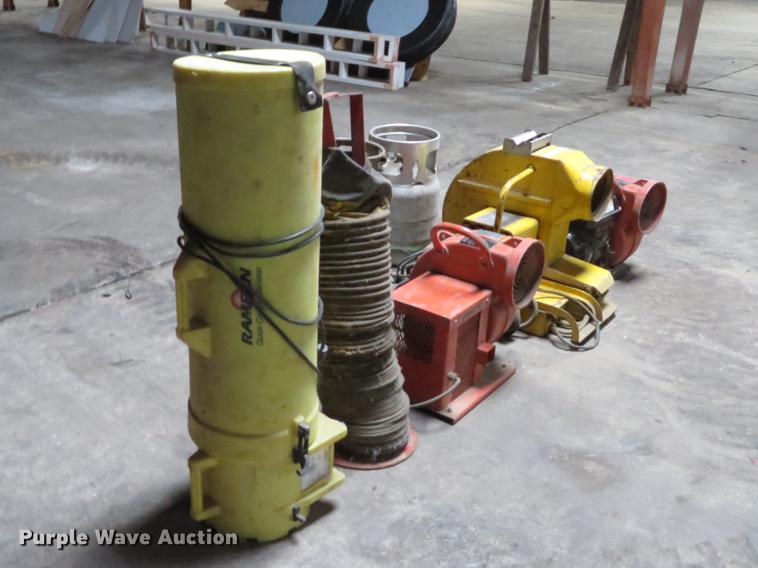 image for item EV9617 (4) ventilation fans