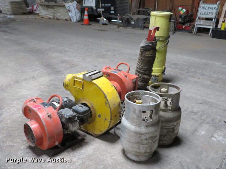 image for item EV9617 (4) ventilation fans