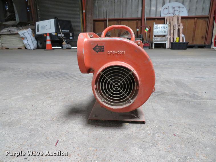 image for item EV9617 (4) ventilation fans