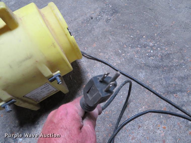 image for item EV9617 (4) ventilation fans