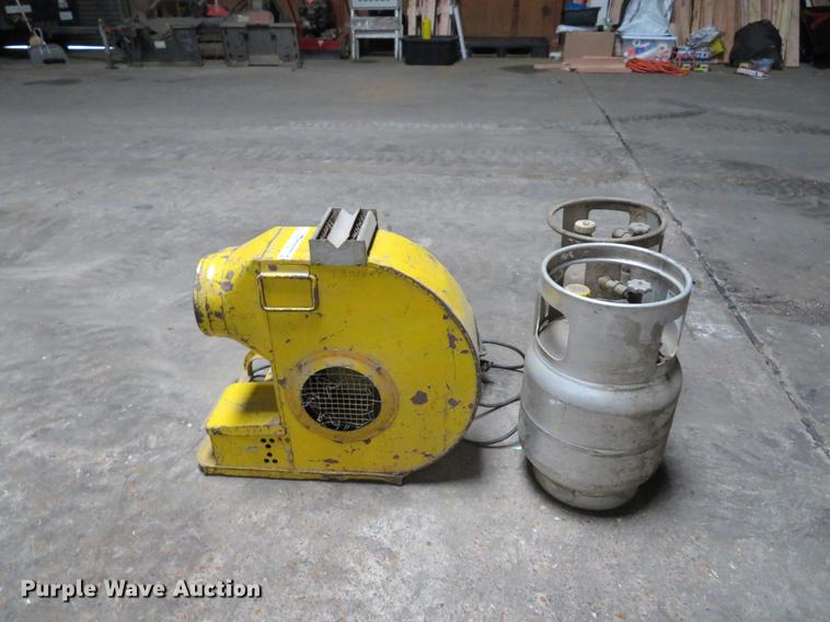 image for item EV9617 (4) ventilation fans