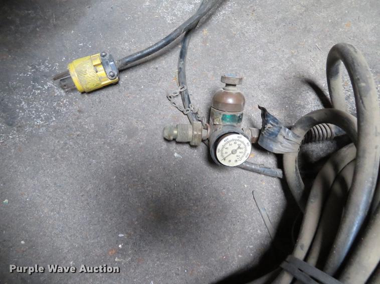 image for item EV9617 (4) ventilation fans