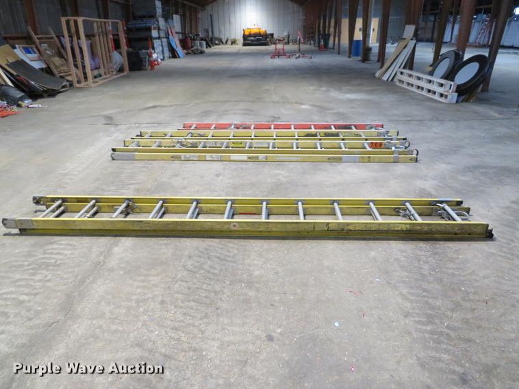 image for item EV9618 (3) 24' fiberglass extension ladders
