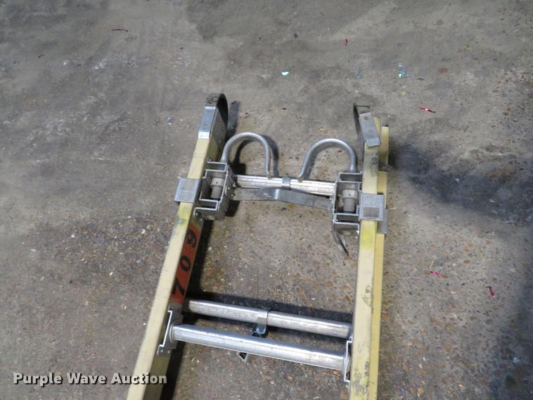 image for item EV9618 (3) 24' fiberglass extension ladders