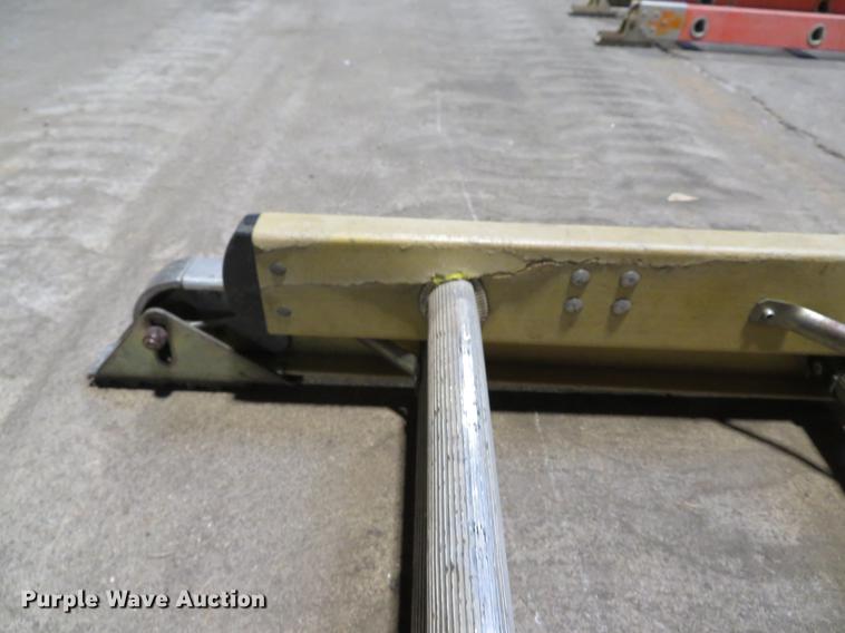 image for item EV9618 (3) 24' fiberglass extension ladders