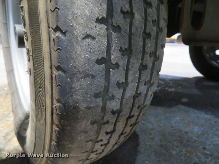 image for item EV9619 2012 Sullair 185DPQJD2 air compressor